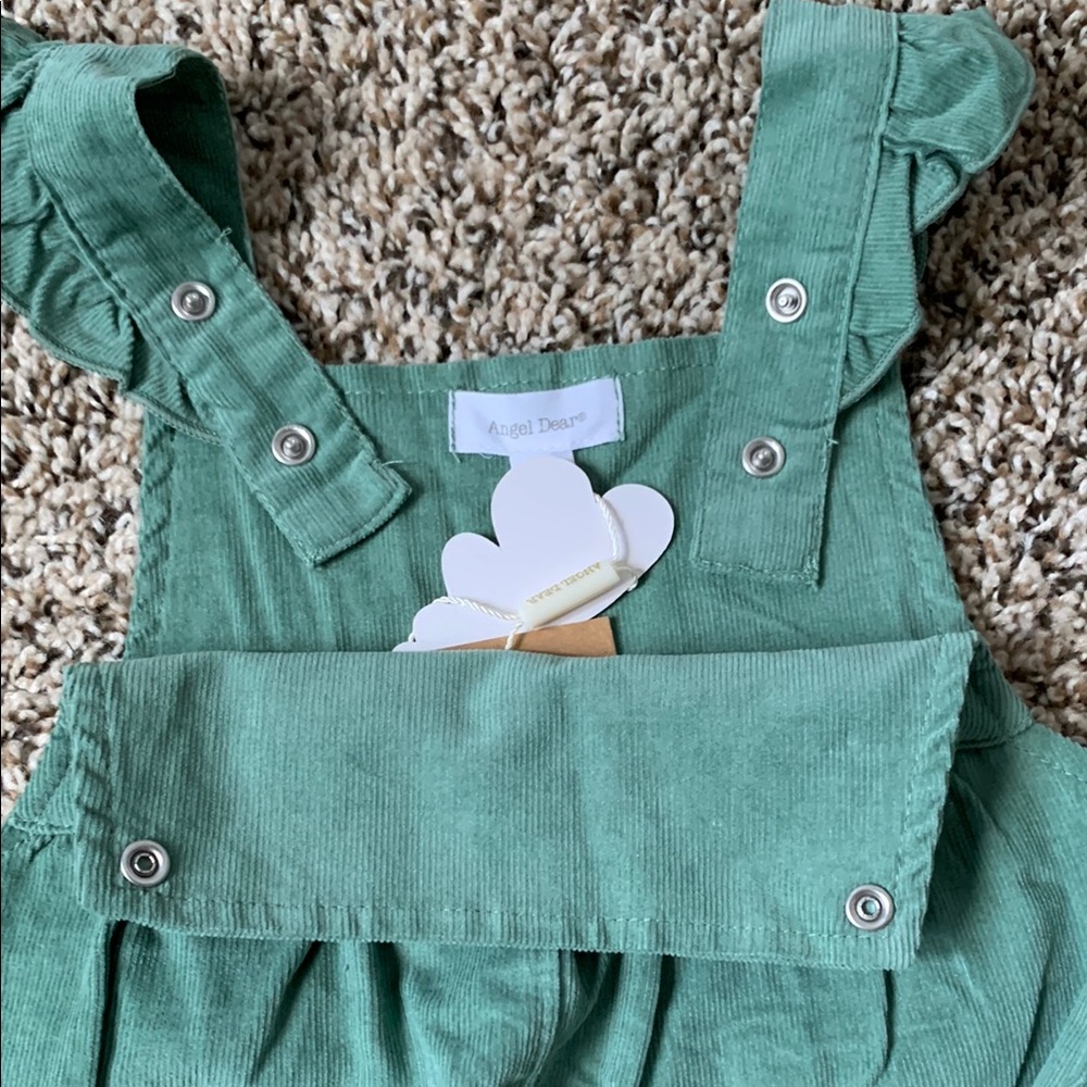 Preppy Ruffled Overalls and Floral Top - Picture 15 of 17